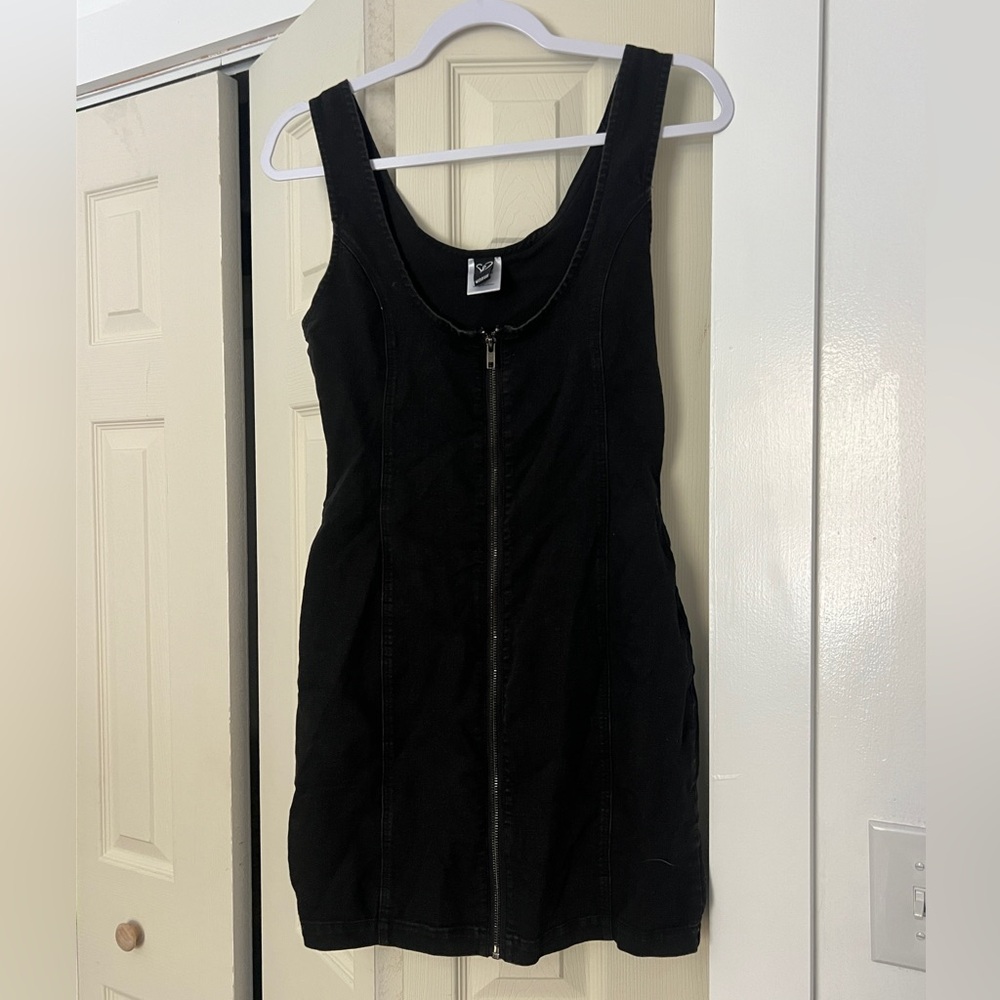 Windsor Black Zipper Front Mini Dress